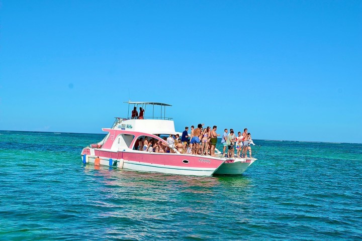 a small boat in a body of water